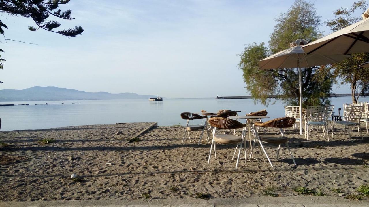 Seafront Penthouse Leo Lejlighed Kalamata Eksteriør billede