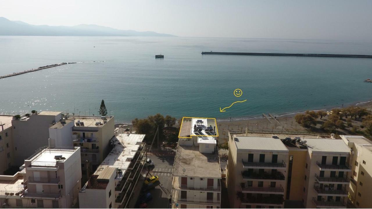 Seafront Penthouse Leo Lejlighed Kalamata Eksteriør billede